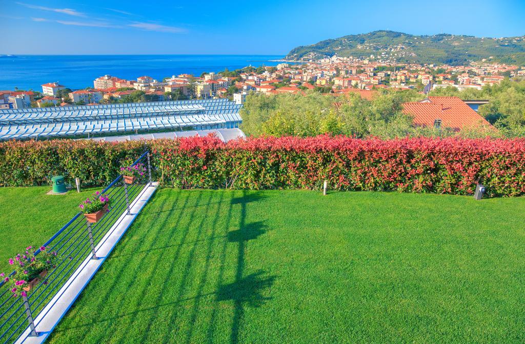 Appartamenti Villa Il Poggiolo Diano Marina Exterior photo